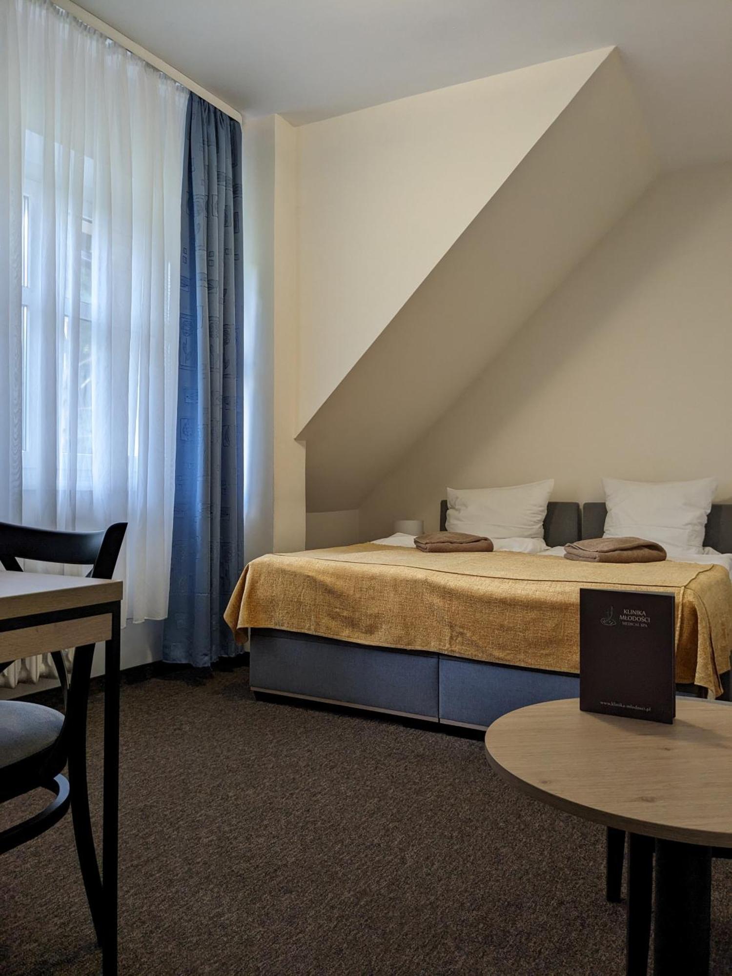 Klinika Mlodosci Medical Spa Hotel Swieradow-Zdroj Room photo