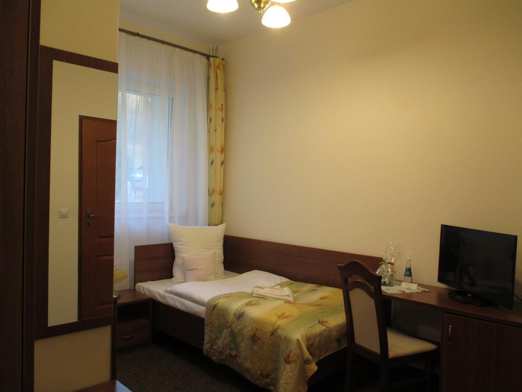 Klinika Mlodosci Medical Spa Hotel Swieradow-Zdroj Room photo